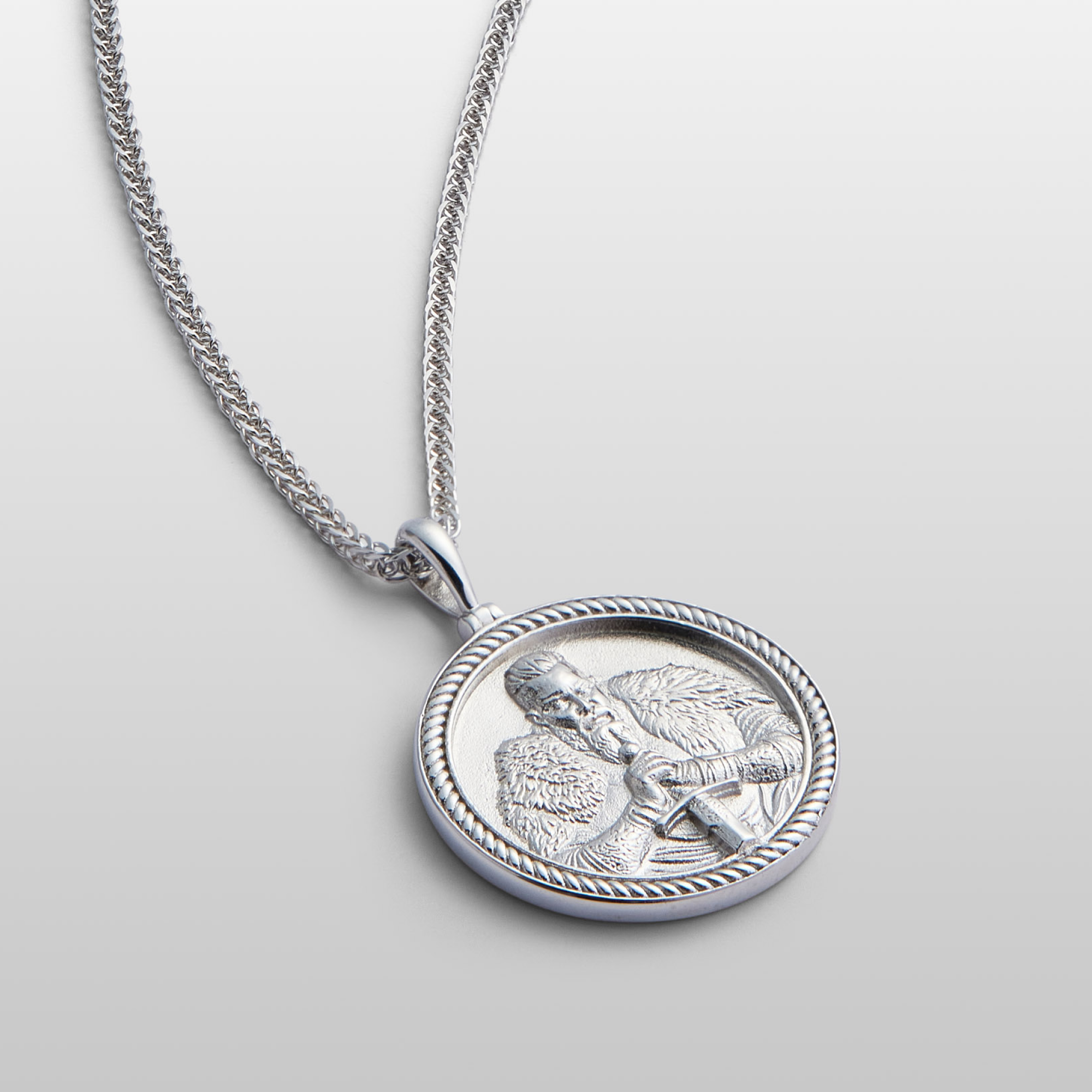 Ragnar Lothbrok silver pendant necklace – Viking warrior jewellery inspired by Norse legend